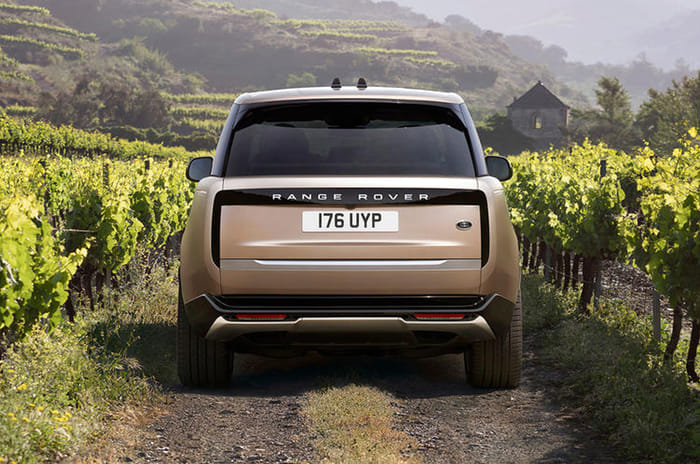 2022 Range Rover breaks cover